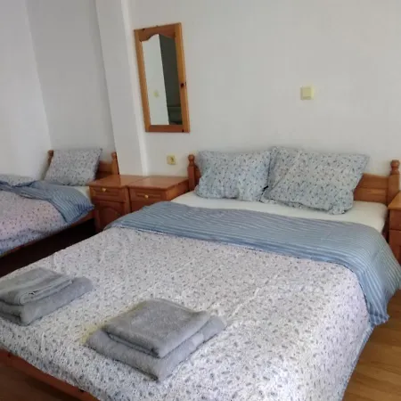 Kwatera prywatna за гости маги Sinemorec