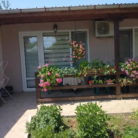 Kwatera prywatna за гости маги Sinemorec